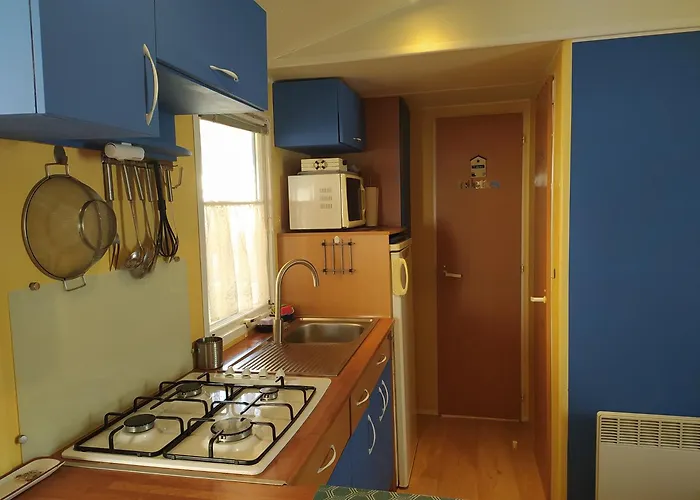 Campeggio Le Paradis Bleu Les Pins Maritimes Hyères